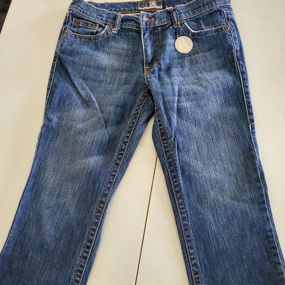 Jean capri's - Picture 7 of 8